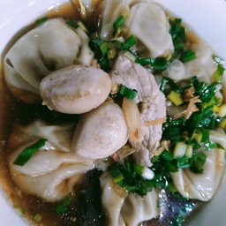 เกี่ยวต้มจืดลูกชิ้นหมูสดหมูสับนัวๆ