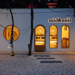 Mid & Nuit Restaurant
