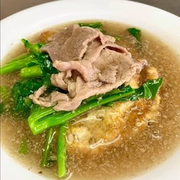 ใหญ่หน้าไข่