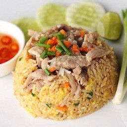 ข้าวผัดหมู