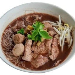 ก๋วยเตี๋ยวหมูน้ำตก