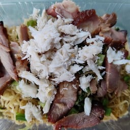 บะหมี่ หมูแดง ปู