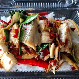 ผัดฉ่าปลา