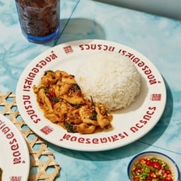 กะเพราอกไก่ราดข้าว