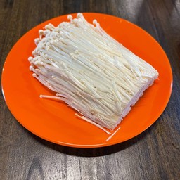 เห็ดเข็มทอง