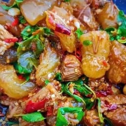 ก๋วยเตี๋ยวเนื้อ & กะเพราโบราณ u