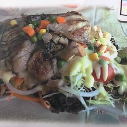 สลัดหมูนุ่น