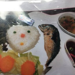 ข้าว+น้ำพริกกะปิ+ปลาทูทอด+ผัก