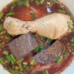 เย็นตาโฟไก่