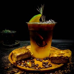 LUKYIM cafe' ติวานนท์