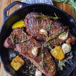 Striploin Steak สันนอก สเต็ก