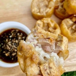 เจ๊แฝด ตือคาโค ประตูเชียงใหม่  หน้าตลาดประตูเชียงใหม่