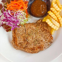 สเต็กหมูพริกไทยดำ
