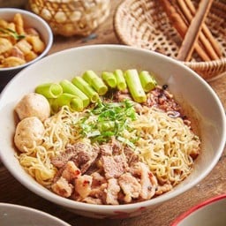 ก๋วยเตี๋ยวเรือหมู