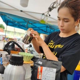 ทำ-ดา กาแฟสด Speciality&Roaster Coffee บายพาส (ทางเลี่ยงเมืองสมุทรสงคราม)
