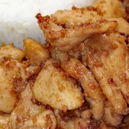 ข้าวไก่กระเทียม