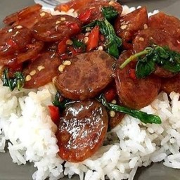 ข้าวผัดกะเพรากุนเชียง