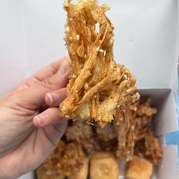 อันเกิม ของทอด ตลาดบองมาร์เช่