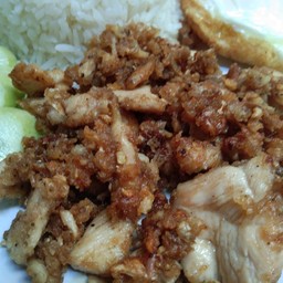 หมูทอดกระเทียมพริกไท