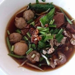 เกาเหลาเนื้อ(เนื้อตุ๋น ลูกชิ้น เนื้อสด)