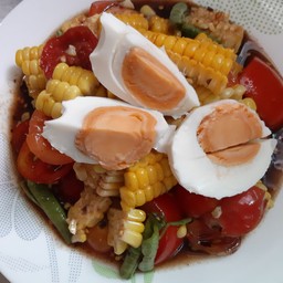 ตำข้าวโพดไข่เค็ม