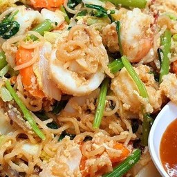มาม่าสุกี้แห้งกุ้ง