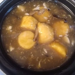 เต้าหู้น้ำแดง