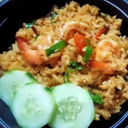 ข้าวคลุกต้มยำ กุ้ง