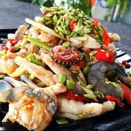เกาเหลาตีนไก่ทะเลรวม