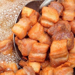 สามชั้นทอดเกลือ