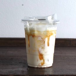 นมสดคาราเมล เย็น iced caramel milk