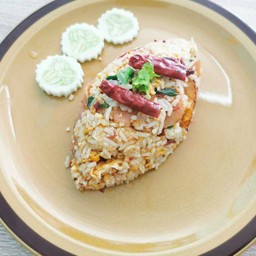 ข้าวผัดพริกแห้ง