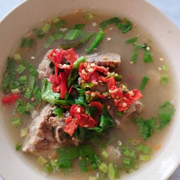 เจ้น้ำ ต้มเล้ง ต้มตีนไก่ ต้มแซ่บ(หน้าจีคอนโด ติดบิ้กซี)