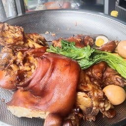 ครัวฟ้าใส