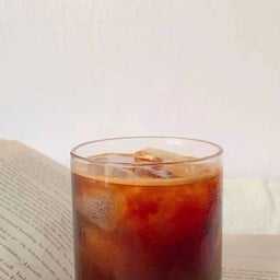 Iced Americano (Medium Roasted)