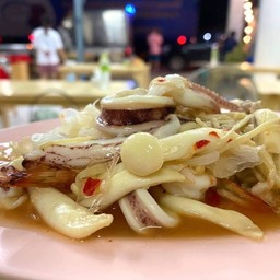 ยำเห็ดรวม