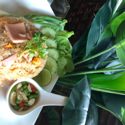 ข้าวผัดแฮม เล็ก