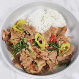 ข้าวกะเพราพริกหยวกหมูชิ้น