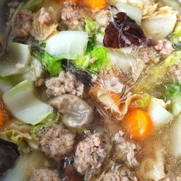 แกงจืดเต้าหู้หมูสับ