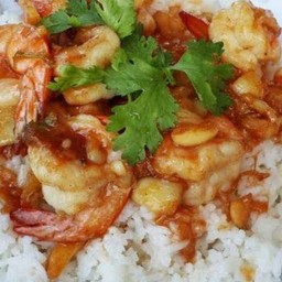 ข้าวกุ้งทอดกระเทียม