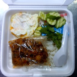 ข้าวกะเพราเป็ด+ไข่ดาว