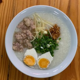 โจ๊กหมูสับไข่เค็ม