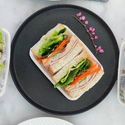 Sunday Morning CNX รวีวารี คอนโดมิเนียม นิมมานเหมินทร์ ซอย 15