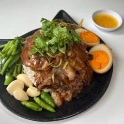 พี.เจ. ข้าวขาหมูบุฟเฟ่ต์