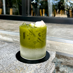 มัทฉะน้ำมะพร้าว