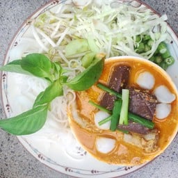 สเต๊ะ ยันหว่าง