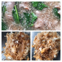 เซตสุดคุ้มราดหน้าเส้นคลุกไข่
