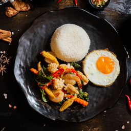 Dข้าวกระเพราทะเล+ไข่ดาว