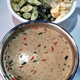 ปลาร้าหลน+เครื่องเคียงผักสด