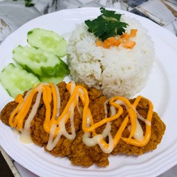 ข้าวไก่กรอบซีสมายองเนส